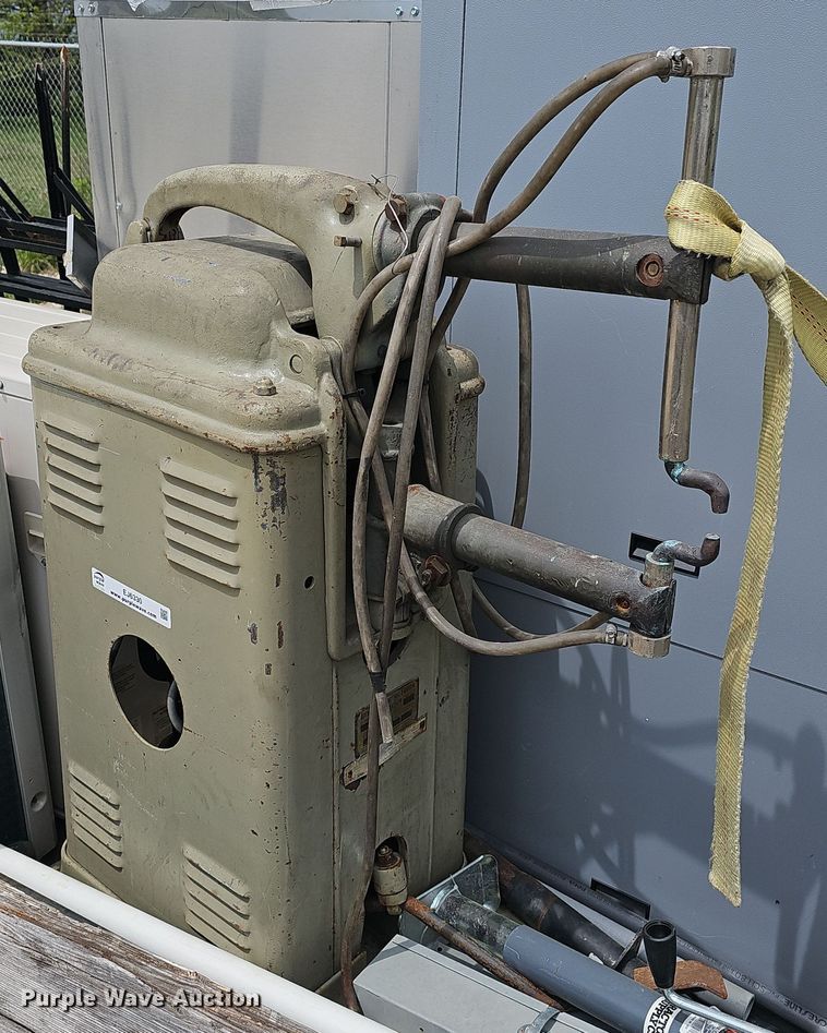 American Electric Fusion G12 spot welder - EJ6330