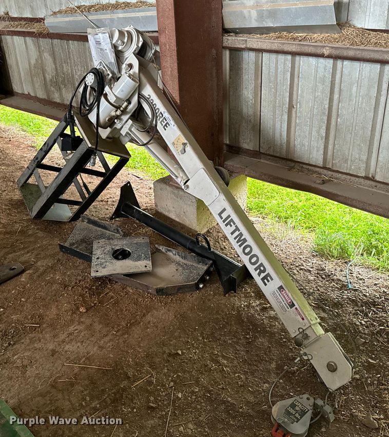 Liftmoore  3200REE truck mounted crane - ND9309