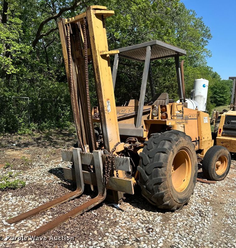 1997 Case 586E forklift - NR9807