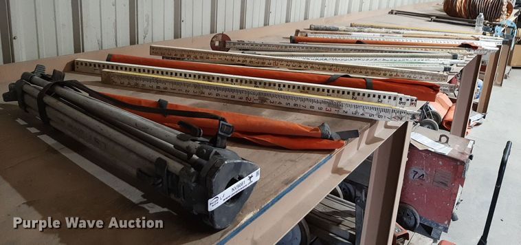Survey equipment  - NV9081
