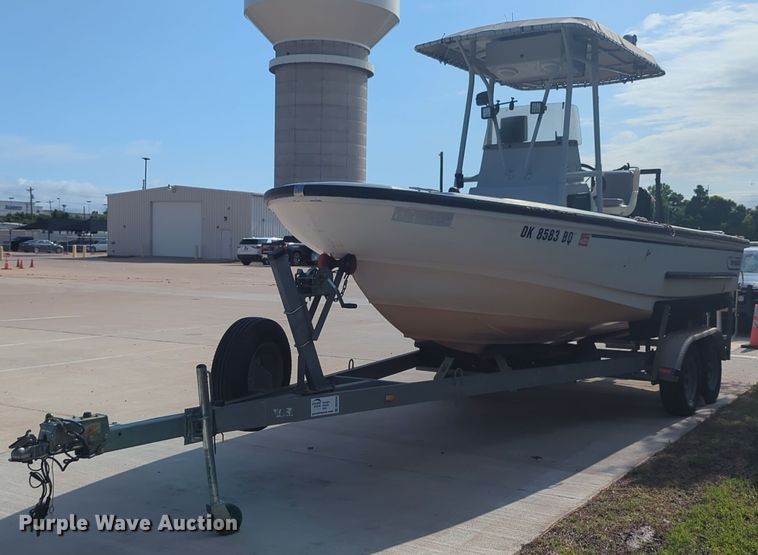 2003 Boston Whaler boat - DN3854