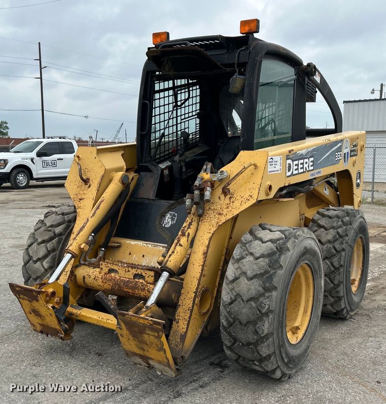 2006 John Deere 332 skid steer loader - DO1102