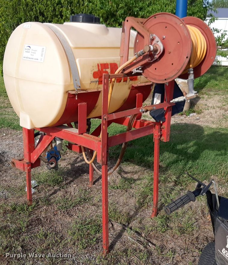 FMC turf sprayer - DQ7039