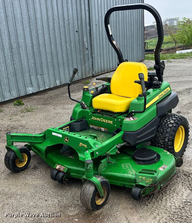 2011 John Deere Z950A ZTR lawn mower - LD9498