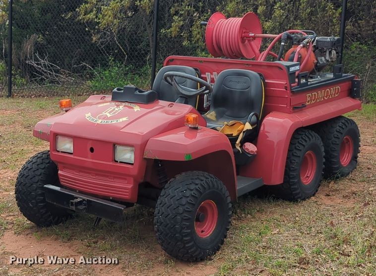 2005 John Deere 6X4 Gator utility vehicle - LY9529