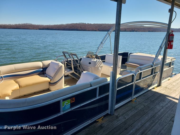 2011 South Bay 524CR pontoon boat - MQ9653
