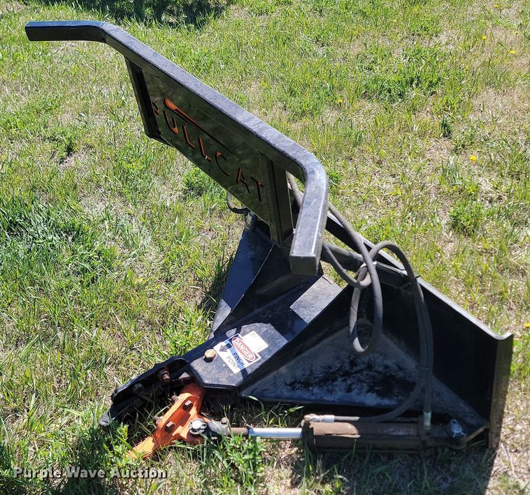 Pullcat  skid steer fence post puller - DP3549