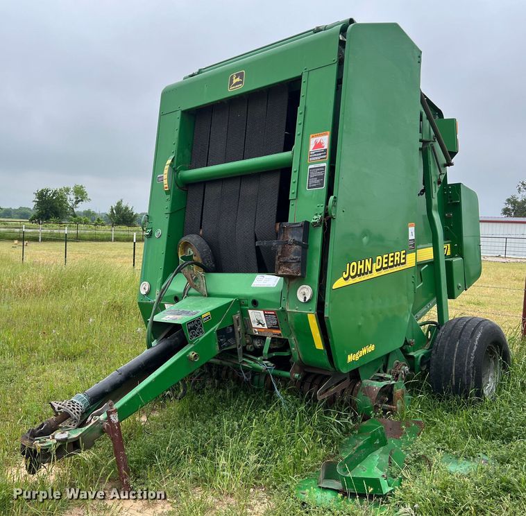 John Deere 467 round baler - DS2968