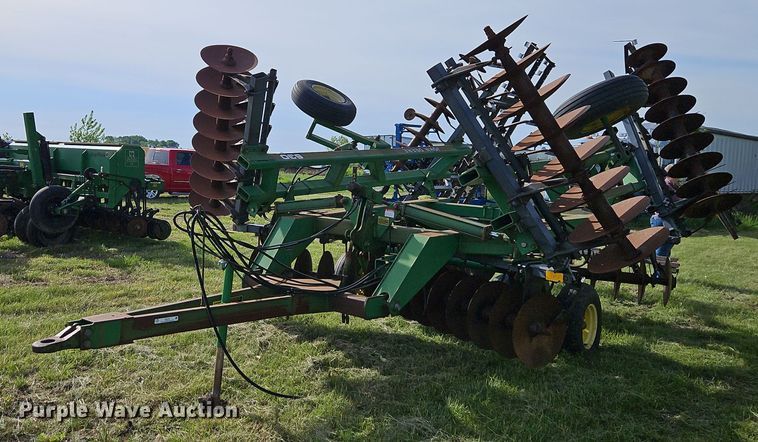 John Deere  630 tandem disk - EI3797