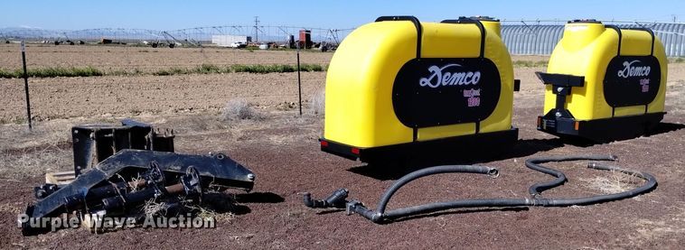 (2) Demco SideQuest 1200 saddle tanks - LO9028