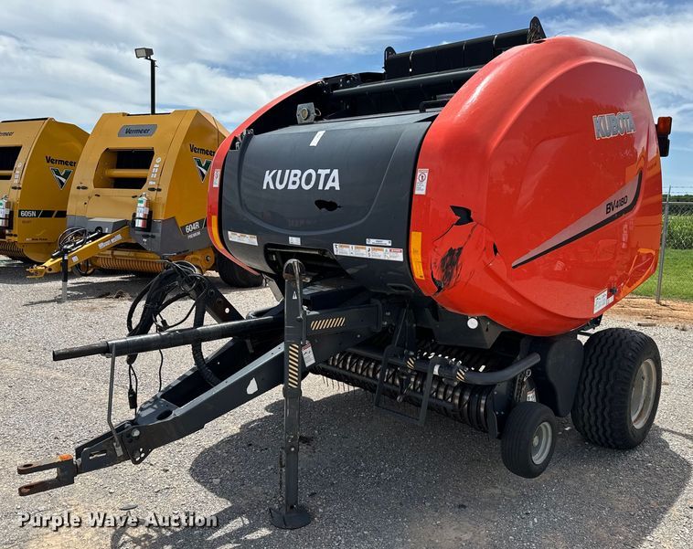 2015 Kubota  BV4180 round baler - NQ9557