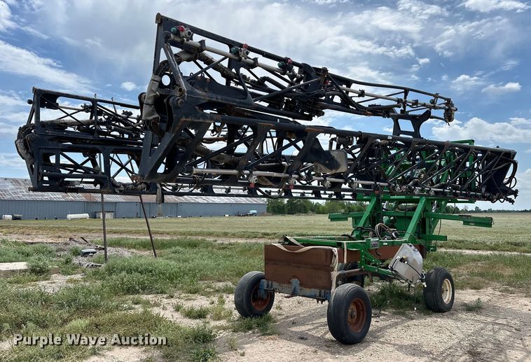 John Deere 4940 sprayer boom assembly - NR9798