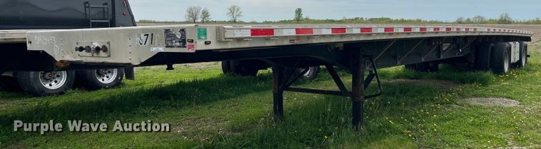 2016 Transcraft flatbed trailer - LD9521