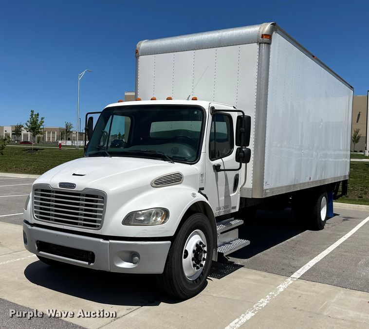 2006 Freightliner Business Class M2 box truck - NT9195