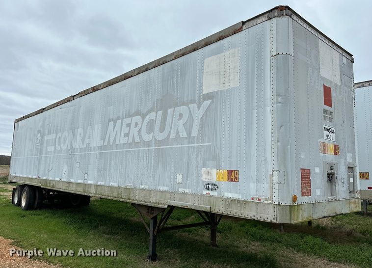 1990 Strick dry van trailer - OM9358