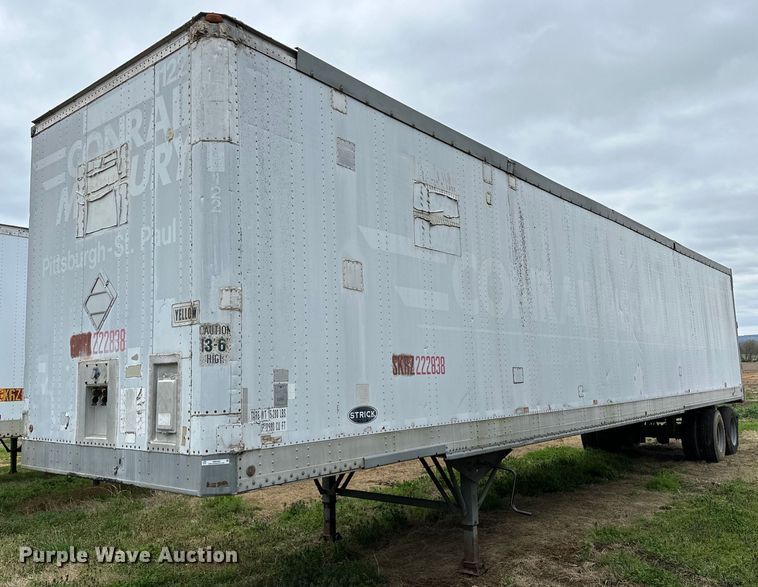 1990 Strick dry van trailer - OM9360