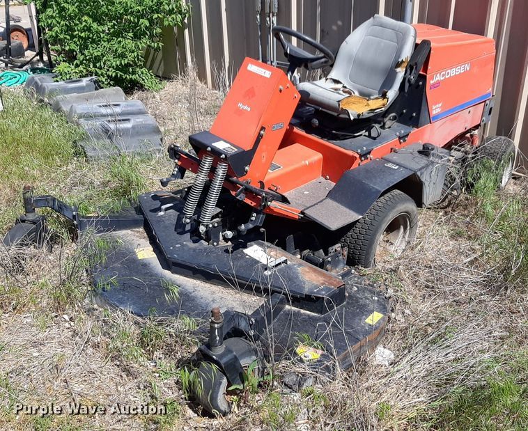 Jacobsen  Turfcat T628D lawn mower - NV9182