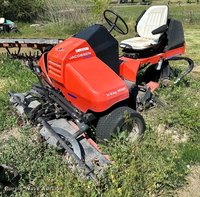 Jacobson  Tri-King 1900D reel mower - NV9183