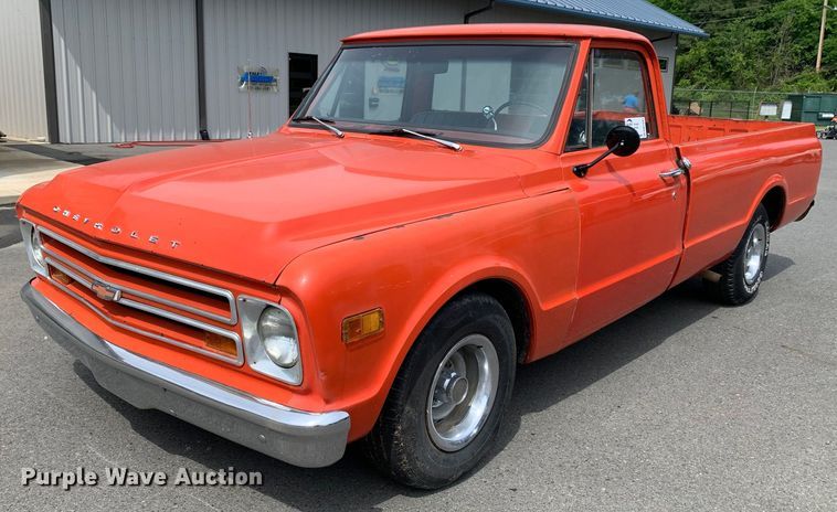 1968 Chevrolet C10 pickup truck - DM7841