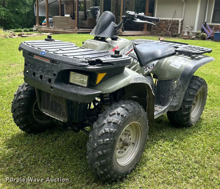 2004 Polaris Magnum 330 ATV - DO6477
