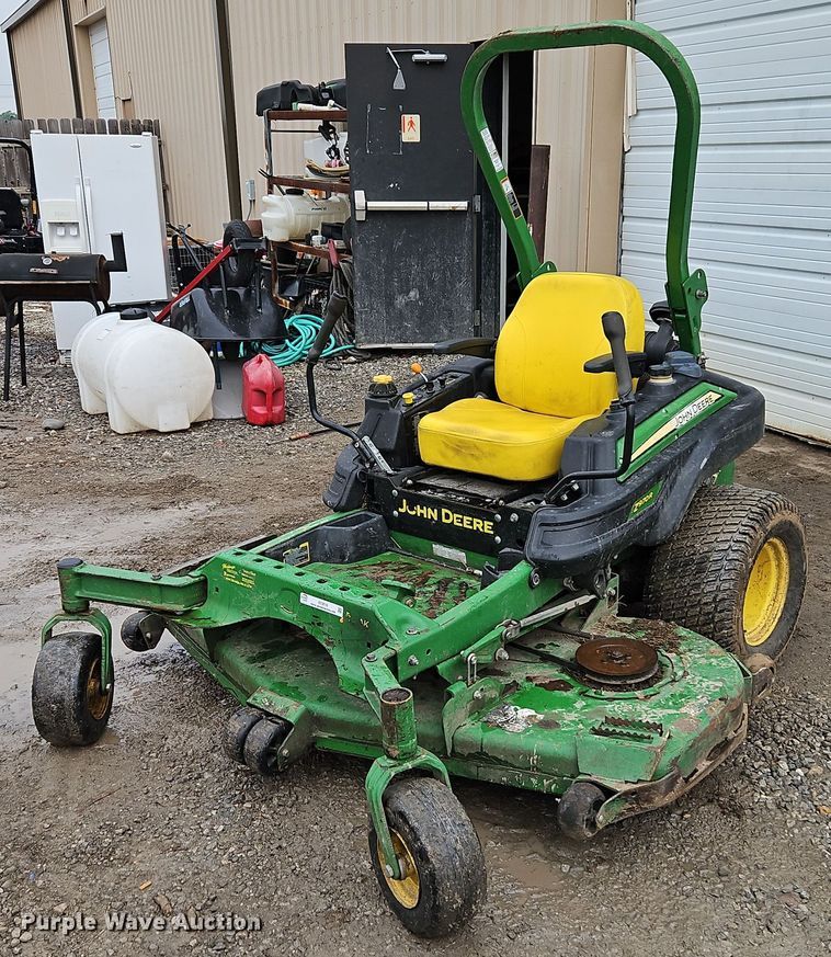 2014 John Deere  Z970R ZTR lawn mower - EI3810