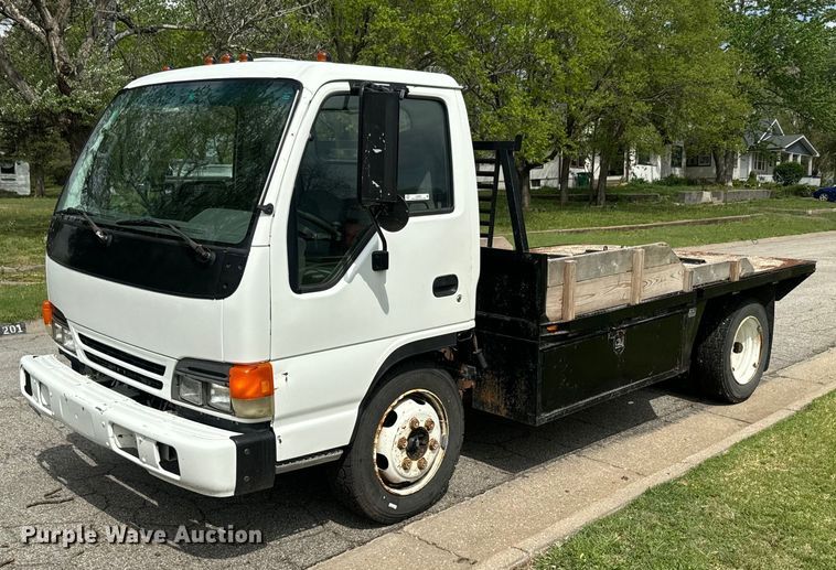 1998 Isuzu NPR flatbed truck - EJ2694