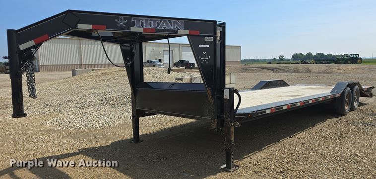 2017 Titan HU7859 equipment trailer - EK5916