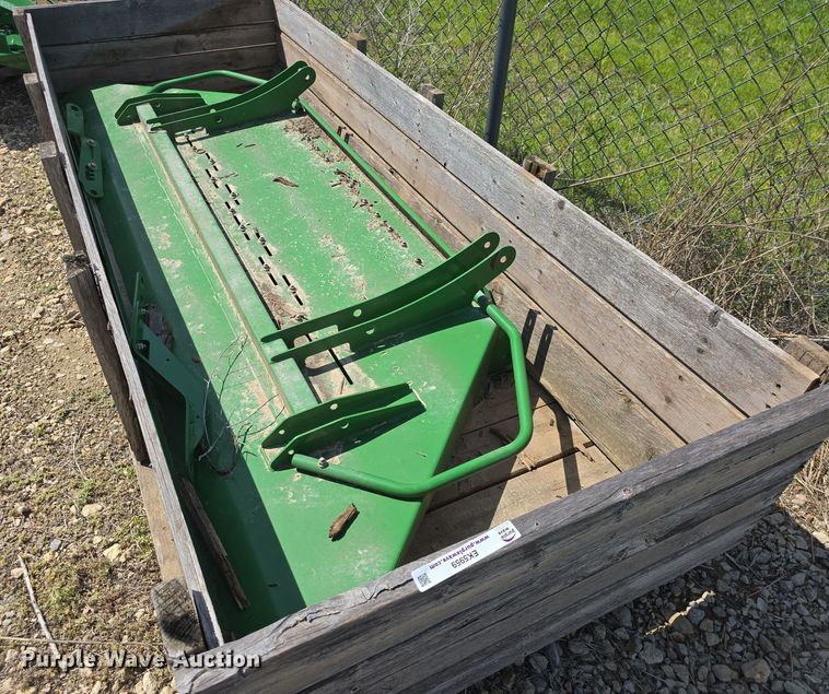 John Deere  combine tailboard - EK5959