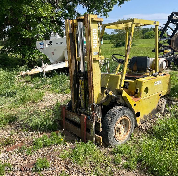Clark C500Y-55 forklift - EK8507