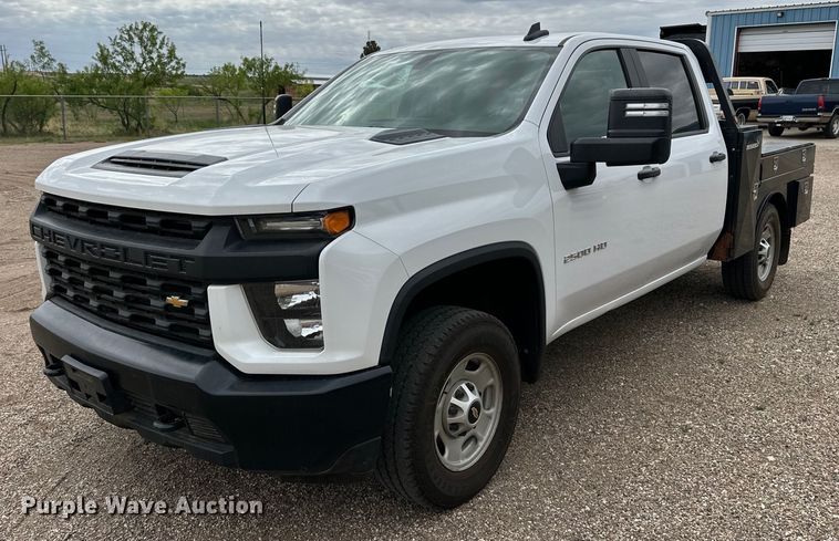 2020 Chevrolet Silverado 2500HD Crew Cab flatbed pickup truck - JT9051