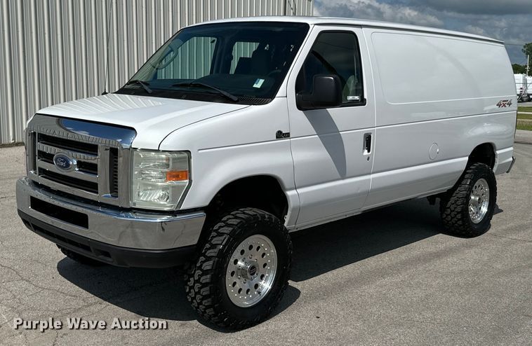 2012 Ford E150 van - ND9361