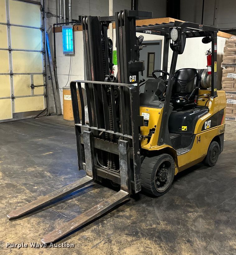 2008 Caterpillar  C6000-LP forklift - NT9188