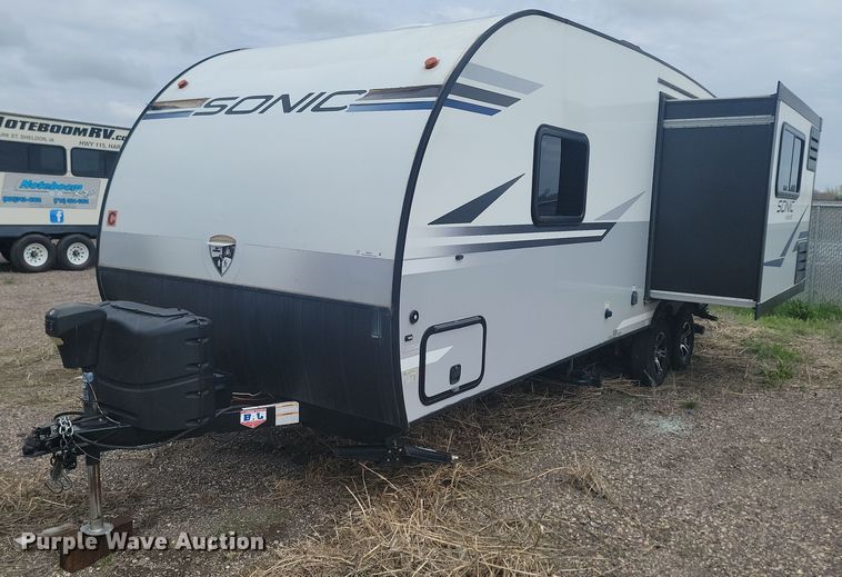 2020 Ventrure RV Sonic camper - NZ9827