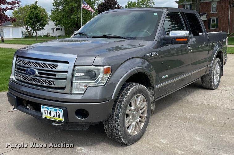 2013 Ford  F150 Platinum  SuperCrew pickup truck - OG9920