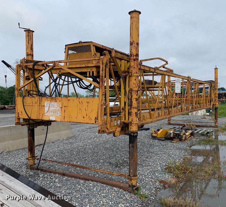 Terex Bid-Well 4840 concrete paver frame - DM7820