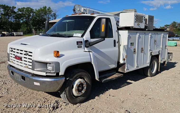 2006 GMC C5500 utility / service truck - DR8589