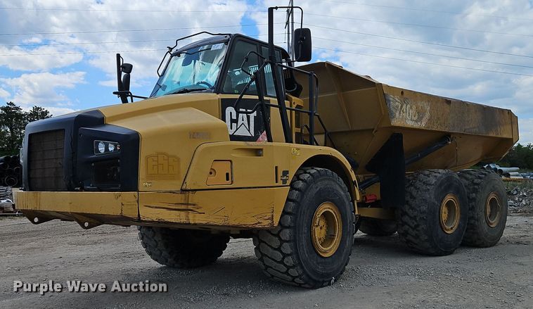 2013 Caterpillar  740B haul truck - DR8600