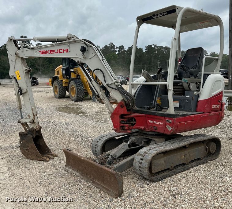 2019 Takeuchi TB230 mini excavator - DX1453