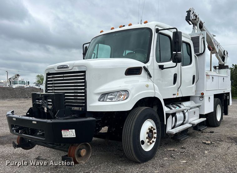 2012 Freightliner  Business Class M2 Crew Cab utility / service truck - EG1538