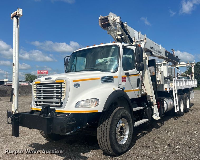 2012 Freightliner Business Class M2 crane truck - EG1545