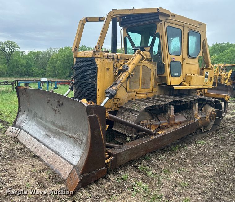 Caterpillar D7G dozer - EJ2720