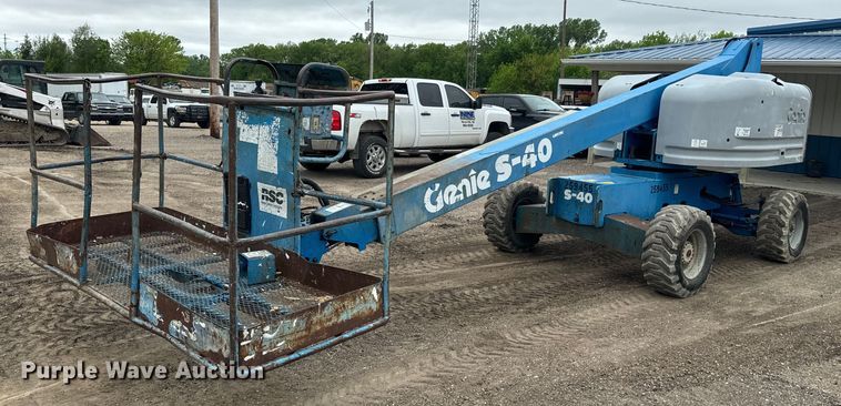 1998 Genie S-40 boom lift - EJ2746