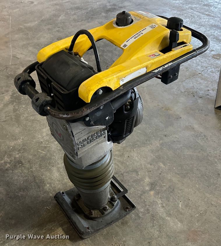 Wacker Neuson compactor - EJ2764