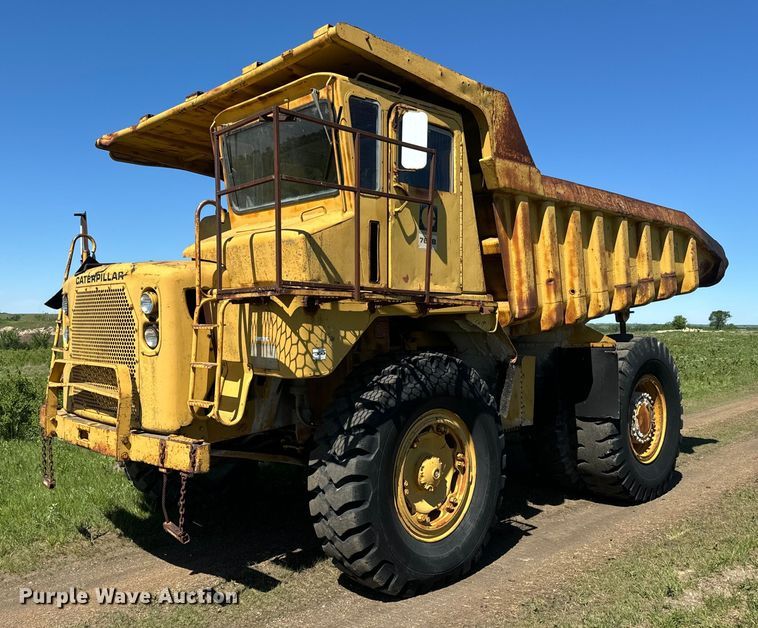1977 Caterpillar 769B haul truck - EJ2790