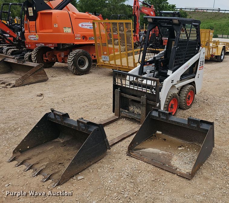 2019 Bobcat  S70 skid steer loader - EJ5373