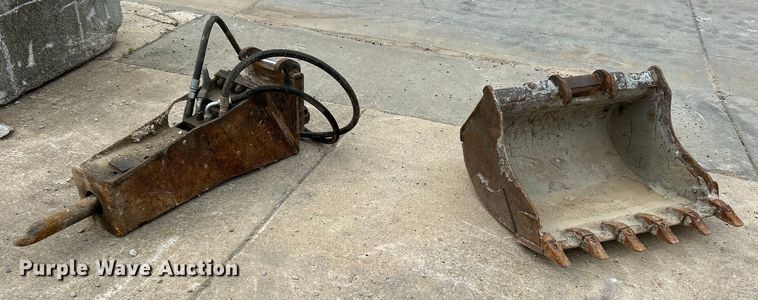 Bobcat  excavator attachments  - EK4589
