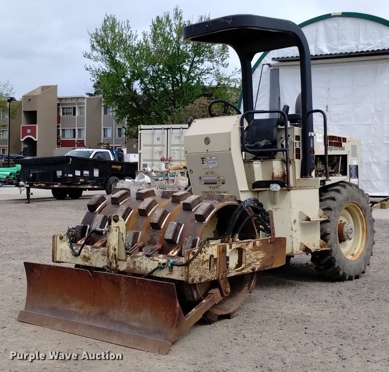 Ingersoll Rand  SD40F single drum vibratory roller - EO9965