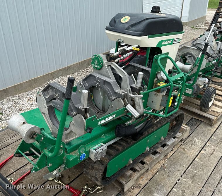 McElroy TracStar Pitbull 28 poly fusion machine - ND9352