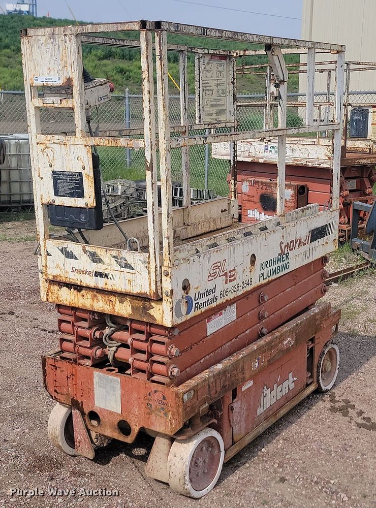 1998 Snorkel SL-19 scissor lift - NZ9878