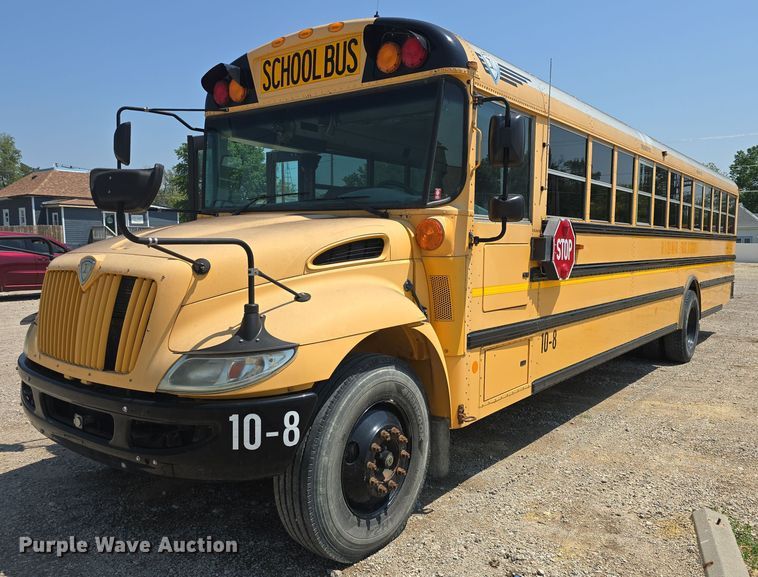 2011 IC CE school bus - DM1612